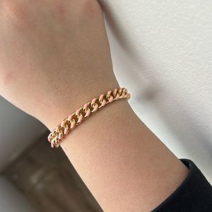 Cool pink link bracelet